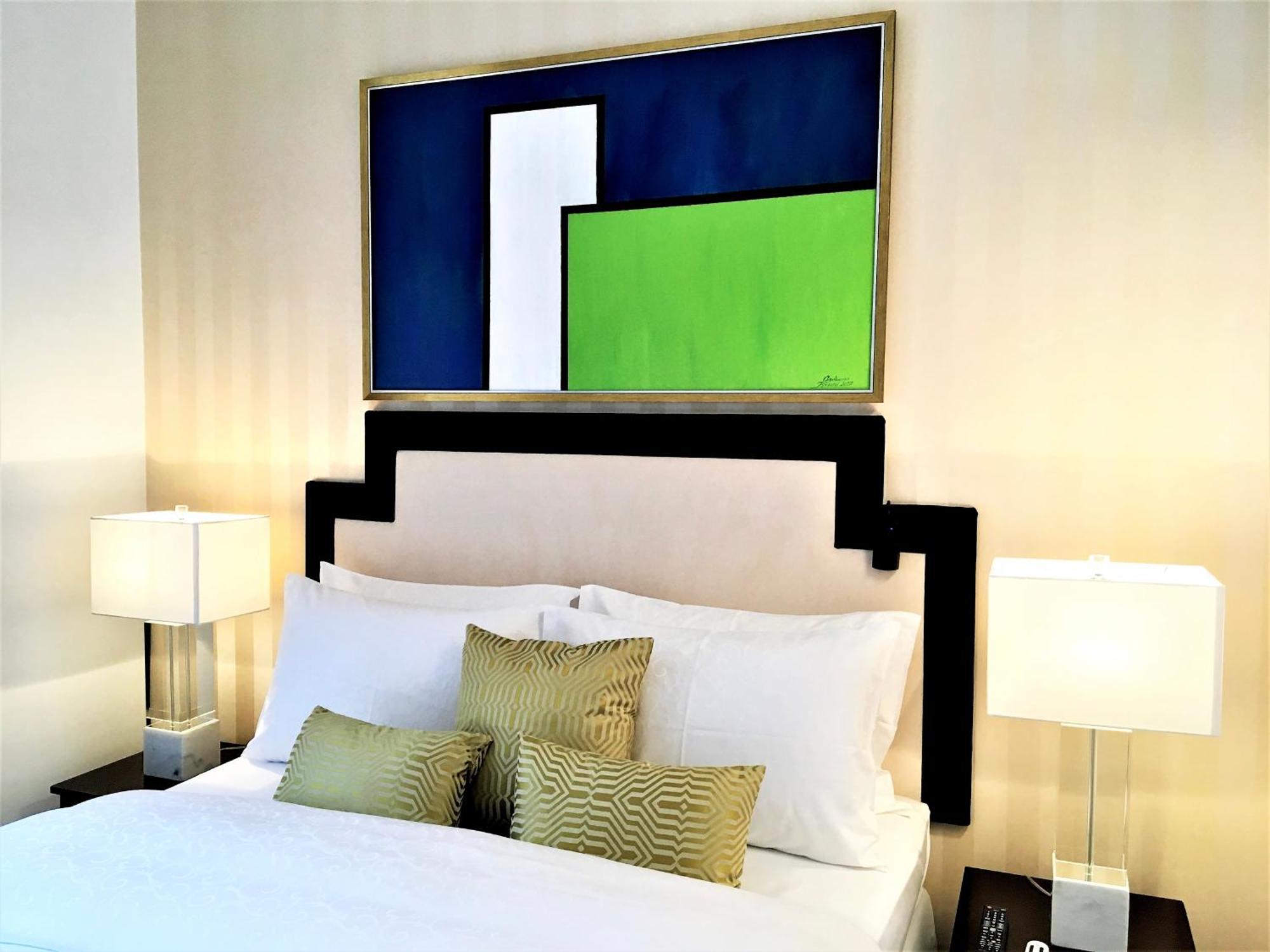 Mondrian Luxury Suites & Apartments Old Town Varsó Szoba fotó