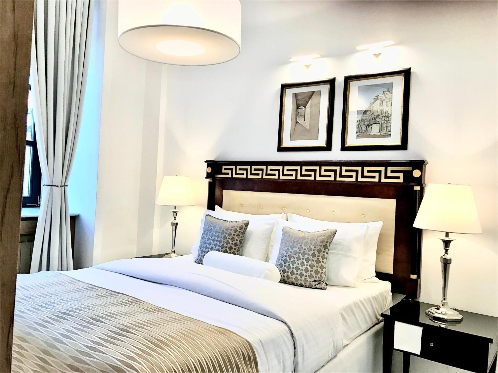 Mondrian Luxury Suites & Apartments Old Town Varsó Szoba fotó