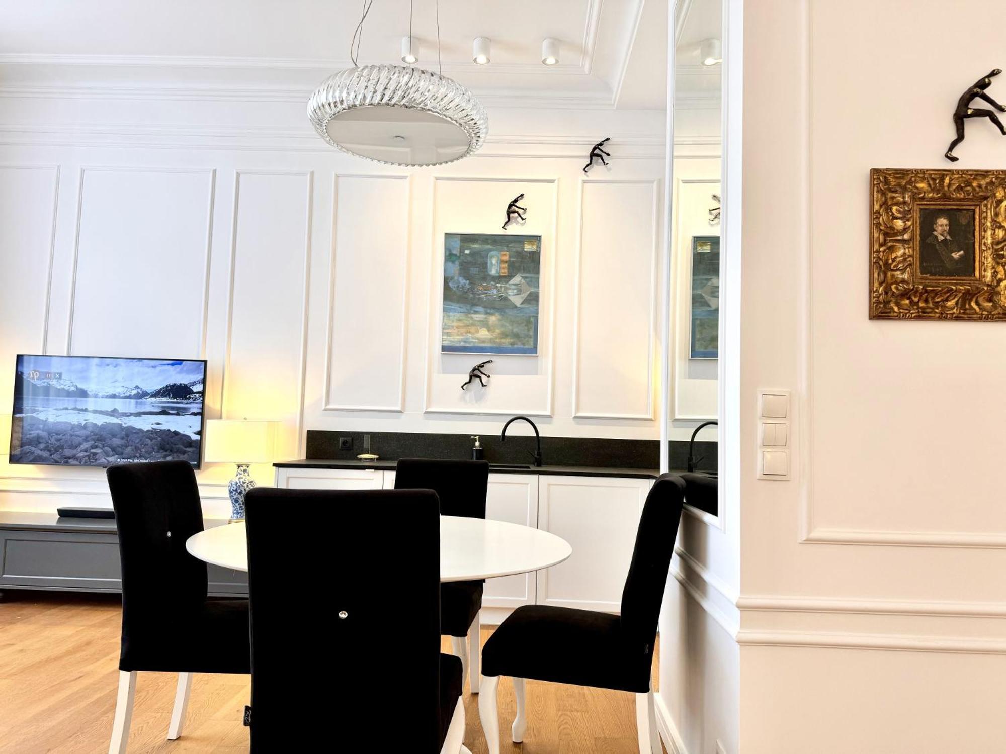 Mondrian Luxury Suites & Apartments Old Town Varsó Kültér fotó